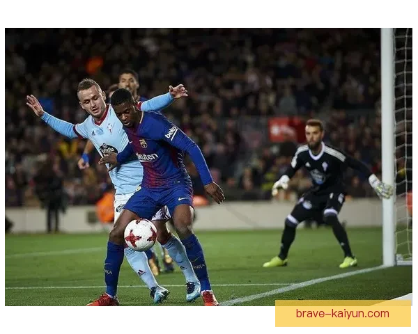 内马尔薪水大幅缩水重返赛场，引发球迷关注与热议