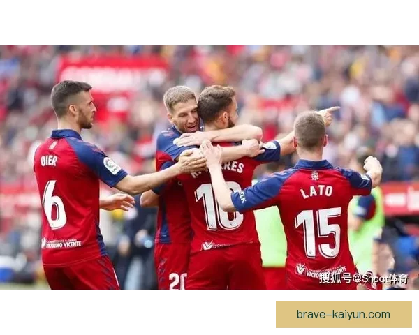 托纳利在比赛中的精彩表现迎来战术博弈的新高度，状态回暖。